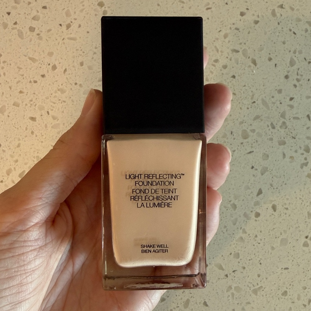 NARS light reflecting foundation - shade Yulong - Picture 2 of 4